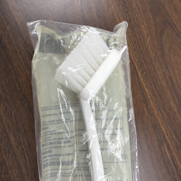 Pampered Chef Other - Vintage Pampered Chef Easy Clean Kitchen Brush #1625 NEW In Package HTF Retired